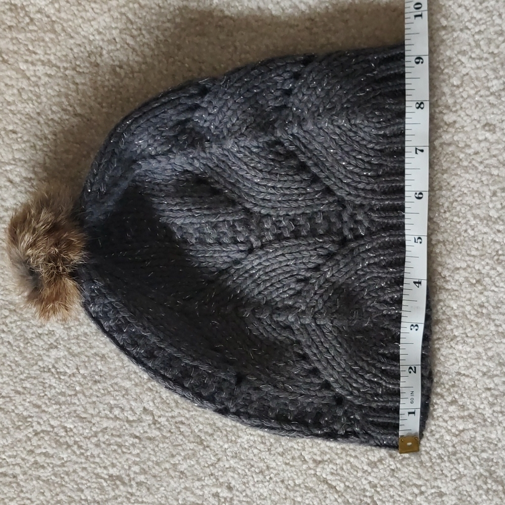 Angora Rabbit beanie - Picture 5 of 6